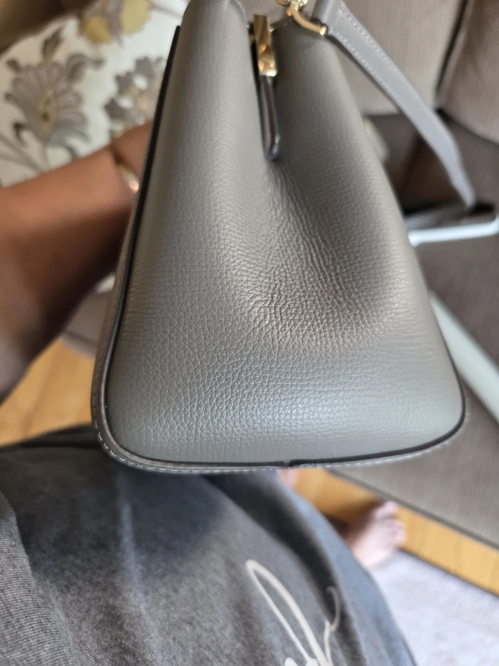 Kate Spade Top-Handle Women's Handbag in Gray with Gold Hardware
